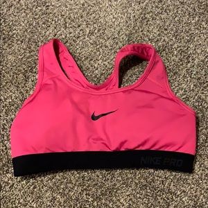 Sports bra